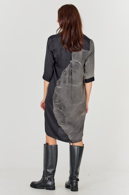 012600000005 NÜ Kjole hos NINNA i Næstved og Ringsted