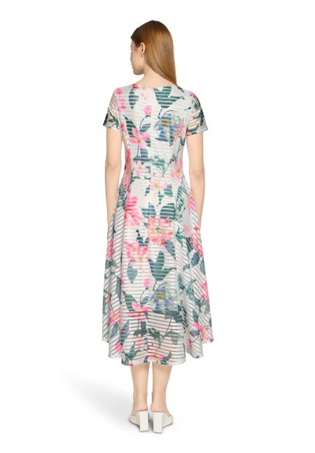 037740541841 Vera Mont Kjole hos NINNA i Næstved og Ringsted