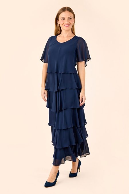 787200000069 Molly Jo Kjole hos NINNA i Næstved og Ringsted