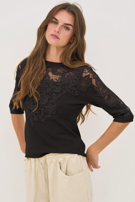 880150000000 NÜ Bluse hos NINNA i Næstved og Ringsted